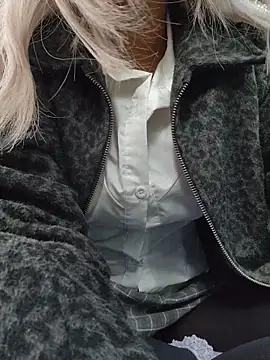 Pretty roxxyy online show from 01-08-26, 01:02