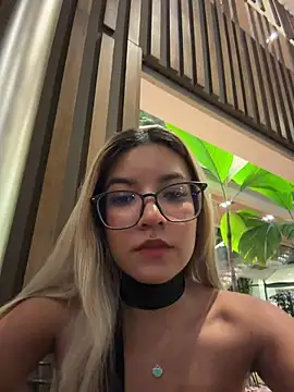 Pretty roxxyy online show from 02-22-26, 01:29