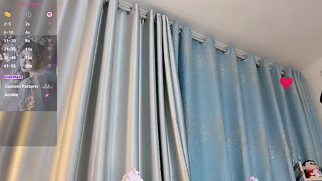 Snapshot of Meng-MM chatting on 10-10-25, 02:38 Meng-MM online show from 10-10-25, 02:38