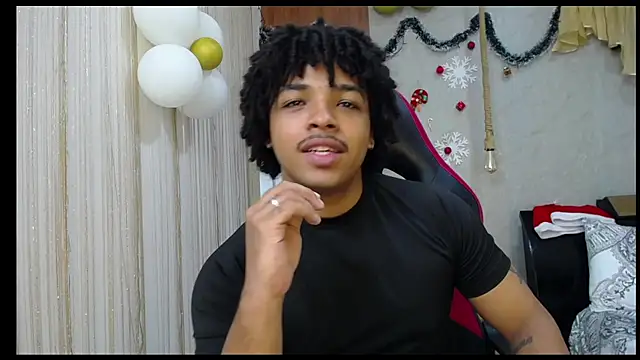 black king 241 online show from 12-22-25, 02:19