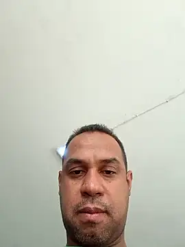 elnegro707070 online show from 01-09-26, 12:19