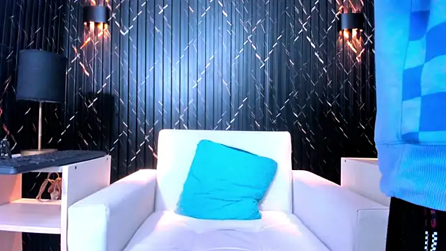 Matt Ruso online show from 11-11-25, 03:17