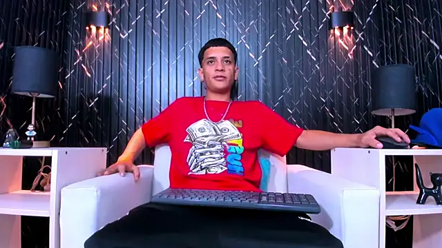 Matt Ruso online show from 11-13-25, 01:37