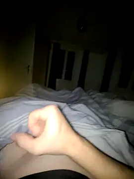 Snapshot of geilerschwanz556r7 chatting on 11-29-25, 05:54 geilerschwanz556r7 online show from 11-29-25, 05:54