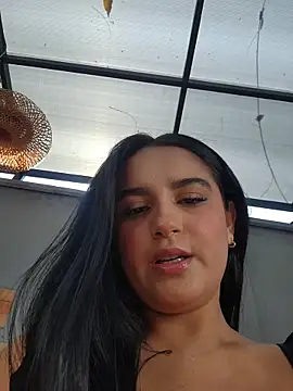 Rosa Warreen  online show from 11-01-25, 01:35