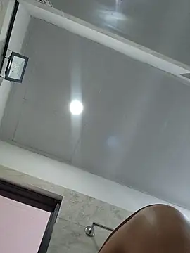 Rosa Warreen  online show from 11-03-25, 12:17