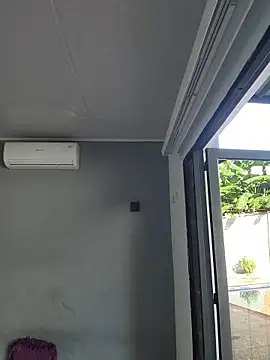 Rosa Warreen  online show from 11-10-25, 12:26