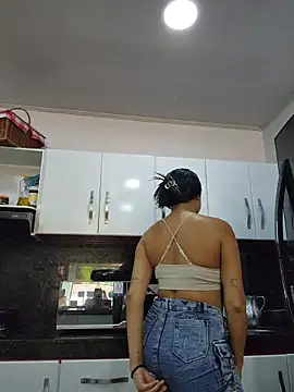 Rosa Warreen  online show from 11-22-25, 01:32