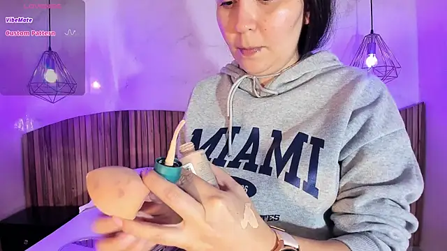 AlissaJoness online show from 04-06-26, 11:44