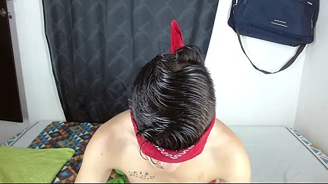 axce1 boy24 online show from 12-02-25, 06:25