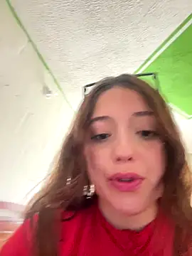 Snapshot of Baby__Otaku chatting on 10-21-25, 03:57 Baby Otaku online show from 10-21-25, 03:57