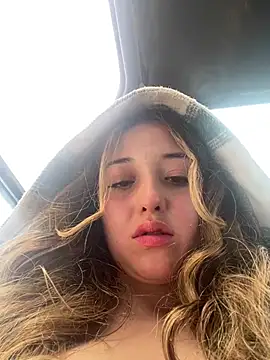 Snapshot of Baby__Otaku chatting on 02-02-26, 06:28 Baby Otaku online show from 02-02-26, 06:28