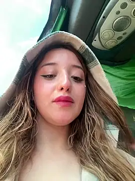 Snapshot of Baby__Otaku chatting on 02-12-26, 07:20 Baby Otaku online show from 02-12-26, 07:20