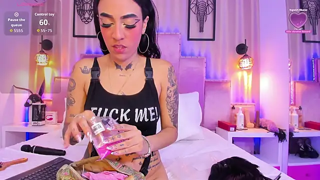 SamanthaAdele online show from 10-15-25, 11:32