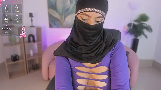 kylie soraya online show from 09-25-25, 04:11