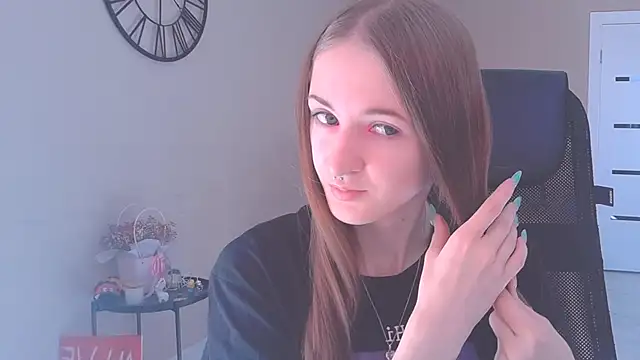 KateKayer online show from 09-30-25, 08:41