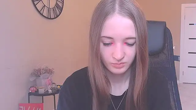 KateKayer online show from 10-03-25, 08:55