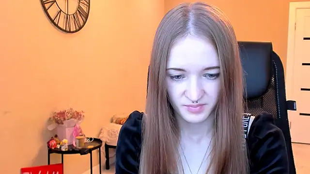 KateKayer online show from 11-12-25, 11:10