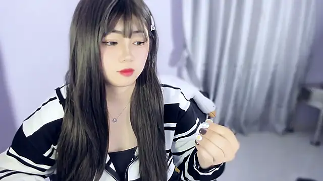 Snapshot of yuki3366 chatting on 10-24-25, 02:57 yuki3366 online show from 10-24-25, 02:57