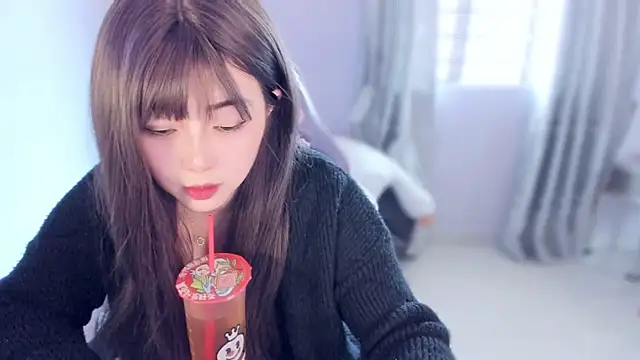 Snapshot of yuki3366 chatting on 11-05-25, 05:29 yuki3366 online show from 11-05-25, 05:29