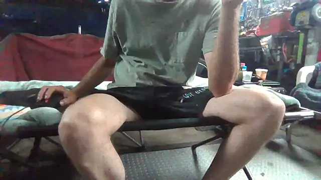 Lovyourpuss online show from 02-11-26, 07:41