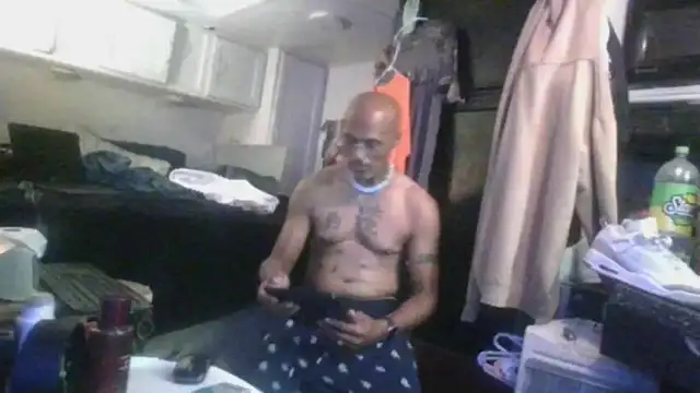 badboy2u2025 online show from 11-17-25, 05:57