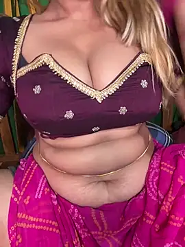 Snapshot of CANDY-3 chatting on 03-05-26, 05:31 CANDY-3 online show from 03-05-26, 05:31