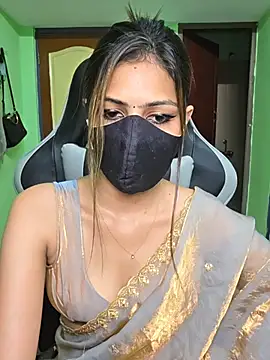 Isha Sax online show from 04-12-26, 06:13