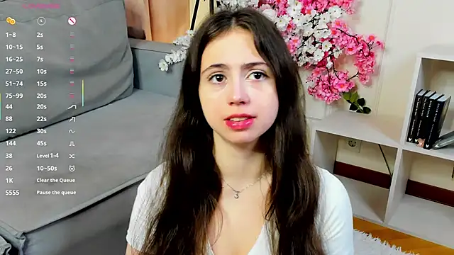 JulianaChapel online show from 09-14-25, 08:24