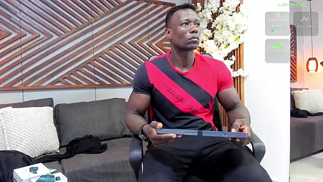 MarcusBlack  online show from 11-12-25, 11:32