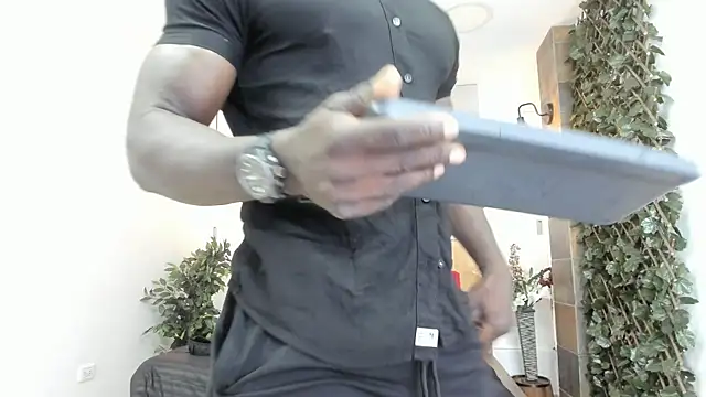 MarcusBlack  online show from 12-22-25, 12:13