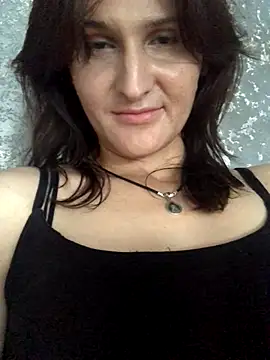 Snapshot of NikaSwan2831 chatting on 10-18-25, 11:00 NikaSwan2831 online show from 10-18-25, 11:00