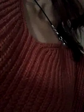 Snapshot of NikaSwan2831 chatting on 10-26-25, 01:28 NikaSwan2831 online show from 10-26-25, 01:28