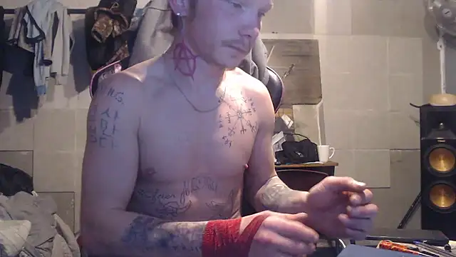 mastertrap online show from 01-09-26, 07:33