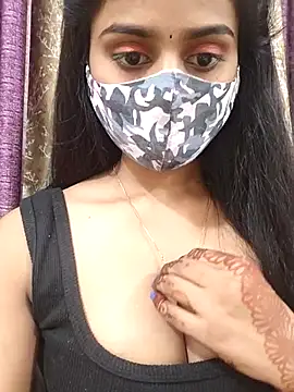 Snapshot of Aanya_hotty chatting on 09-18-25, 05:59 Aanya hotty online show from 09-18-25, 05:59