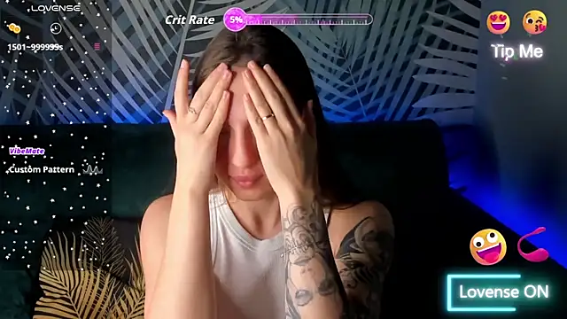 ChristyCrayme online show from 02-06-26, 10:57