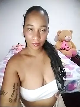 EbonyHorrny online show from 10-22-25, 12:38