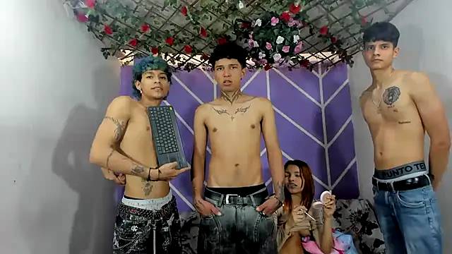 Snapshot of Bastian_boyshot77 chatting on 10-18-25, 02:40 Bastian boyshot77 online show from 10-18-25, 02:40