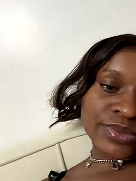 Lil-shawrie online show from 12-20-25, 06:42