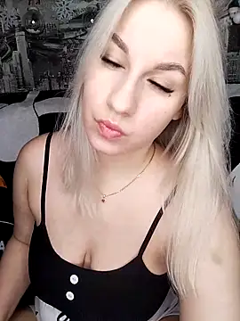 HoneyNelly online show from 03-12-26, 10:27