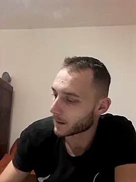 Snapshot of JeanBoney chatting on 12-17-25, 08:26 JeanBoney online show from 12-17-25, 08:26