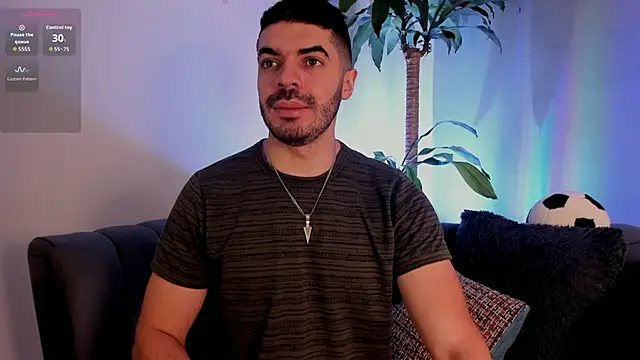 AxelThompson  online show from 12-16-25, 12:10