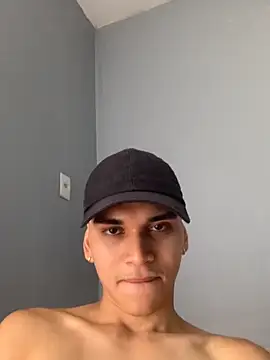 Snapshot of dailydosam chatting on 11-04-25, 12:48 dailydosam online show from 11-04-25, 12:48