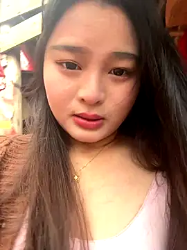 chenyu0308 online show from 10-21-25, 05:52