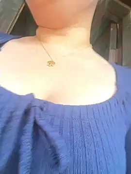 chenyu0308 online show from 12-15-25, 03:44