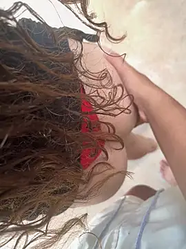 Snapshot of Sophia_Henry chatting on 03-08-26, 04:55 Sophia Henry online show from 03-08-26, 04:55