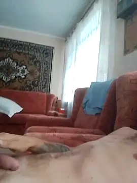 Snapshot of SmokeTouch chatting on 09-17-25, 09:00 SmokeTouch online show from 09-17-25, 09:00