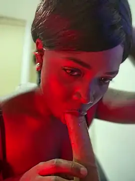 Snapshot of Alexia_24 chatting on 11-23-25, 04:23 Alexia 24 online show from 11-23-25, 04:23