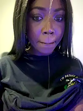 Snapshot of Alexia_24 chatting on 12-02-25, 03:45 Alexia 24 online show from 12-02-25, 03:45