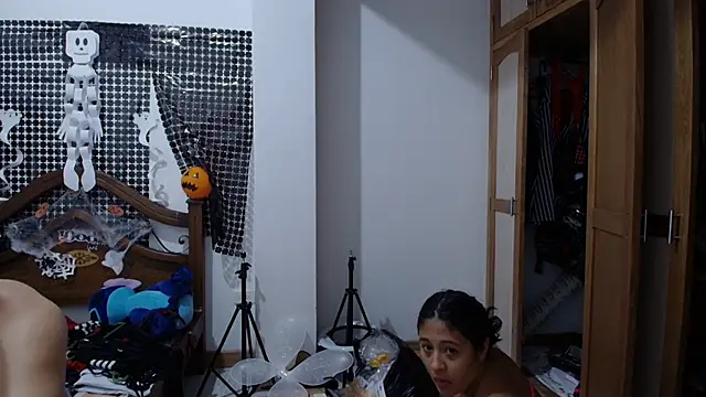 Aria Arthur online show from 11-02-25, 12:51